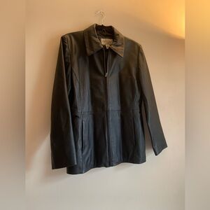 Sonoma Black Leather Jacket Womens Size M Winter Outerwear Coat Zip Vintage